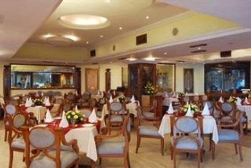 Lords Plaza Surat Hotel Luaran gambar