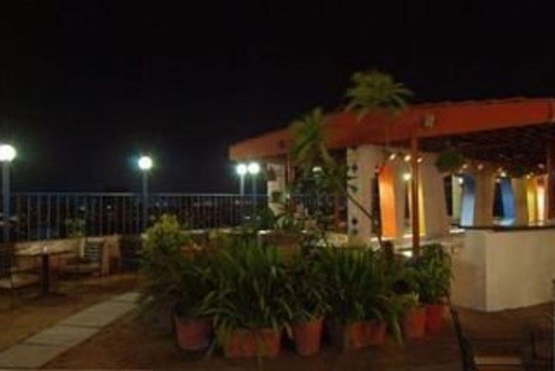 Lords Plaza Surat Hotel Luaran gambar