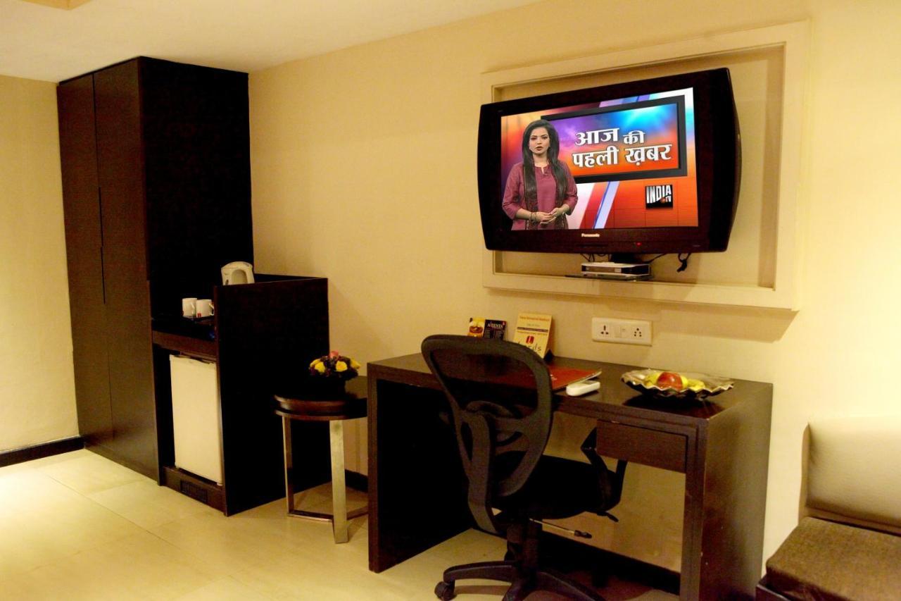 Lords Plaza Surat Hotel Luaran gambar